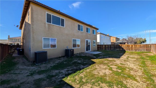 13645 Mayflower, Victorville, CA 92392
