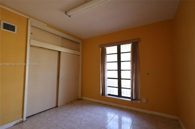 9210 SW 57th Ter, Miami, FL 33173