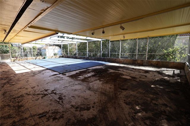 9210 SW 57th Ter, Miami, FL 33173