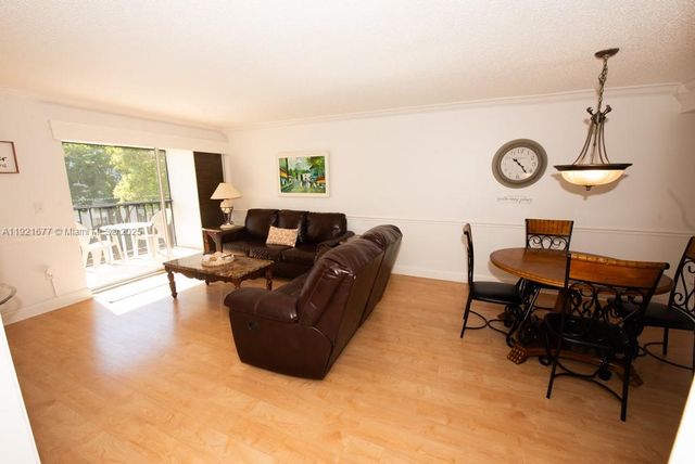 201 178th Drive 323, Sunny Isles Beach, FL 33160