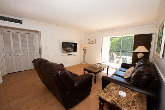 201 178th Drive 323, Sunny Isles Beach, FL 33160
