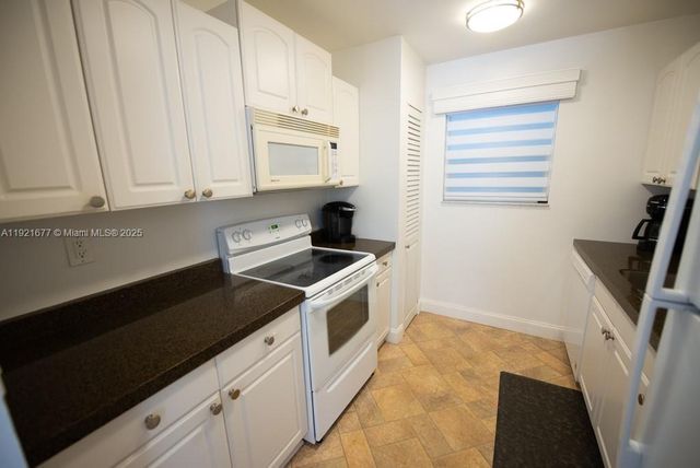 201 178th Drive 323, Sunny Isles Beach, FL 33160