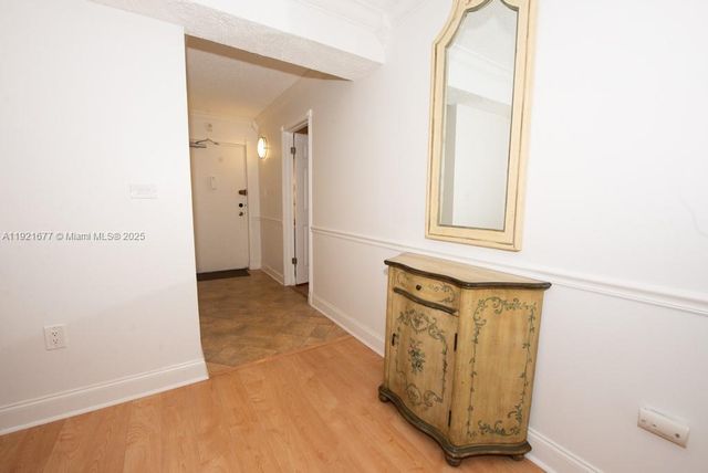 201 178th Drive 323, Sunny Isles Beach, FL 33160