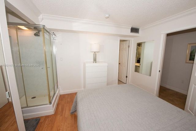 201 178th Drive 323, Sunny Isles Beach, FL 33160