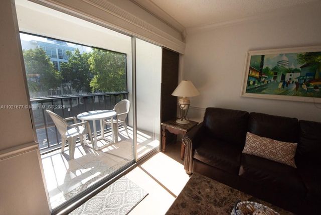 201 178th Drive 323, Sunny Isles Beach, FL 33160