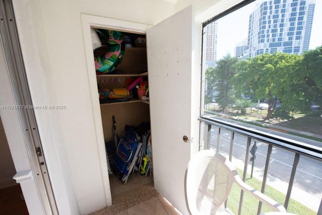 201 178th Drive 323, Sunny Isles Beach, FL 33160