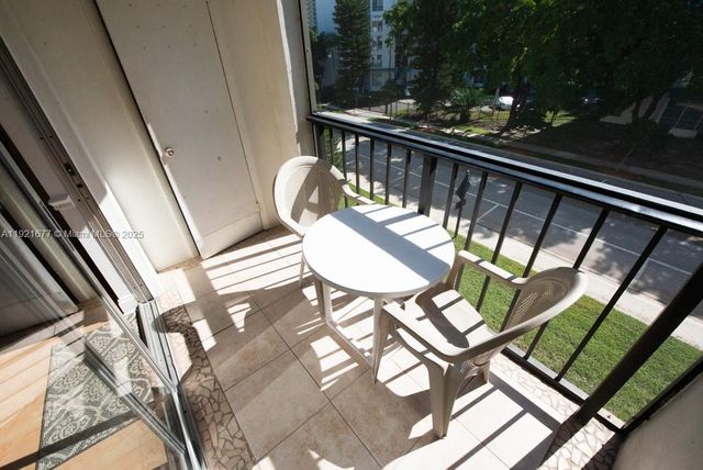 201 178th Drive 323, Sunny Isles Beach, FL 33160