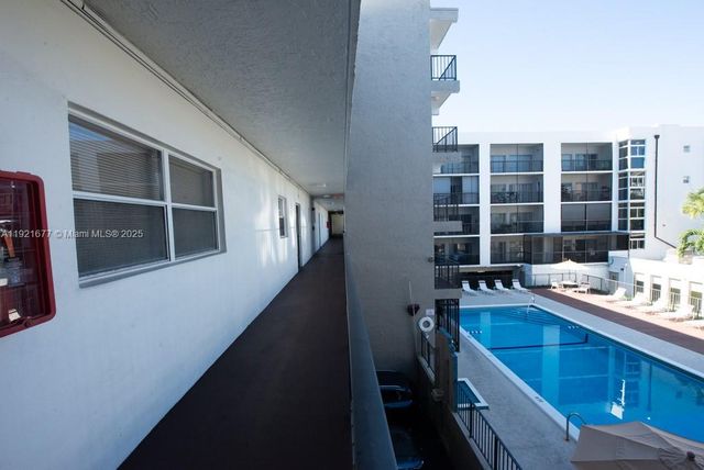 201 178th Drive 323, Sunny Isles Beach, FL 33160