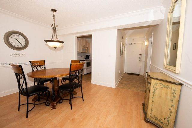 201 178th Drive 323, Sunny Isles Beach, FL 33160