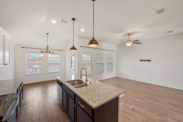 5340 Brentlawn Drive, Fort Worth, TX 76179