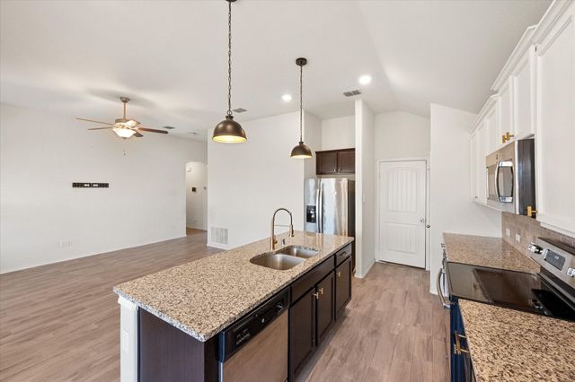 5340 Brentlawn Drive, Fort Worth, TX 76179