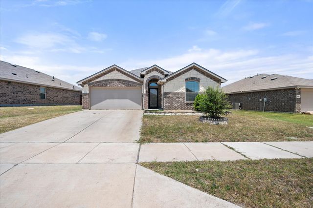 5340 Brentlawn Drive, Fort Worth, TX 76179