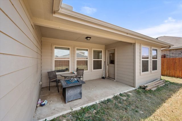 5340 Brentlawn Drive, Fort Worth, TX 76179