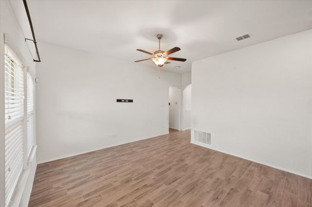 5340 Brentlawn Drive, Fort Worth, TX 76179