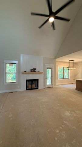 247 Young Lane, Pleasant View, TN 37146