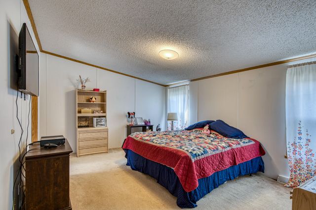 2 Windswept Road, Edgewood, NM 87015