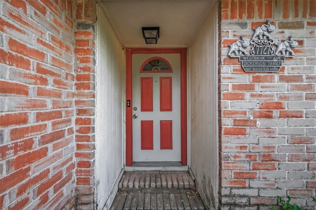 7727 Westbank Avenue, Houston, TX 77064