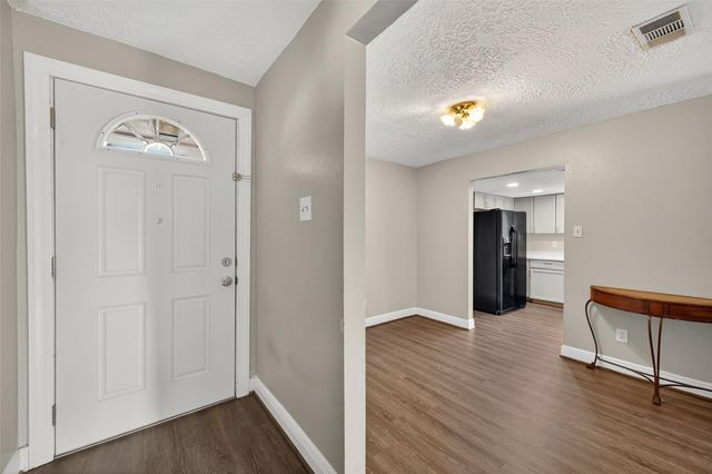 7727 Westbank Avenue, Houston, TX 77064