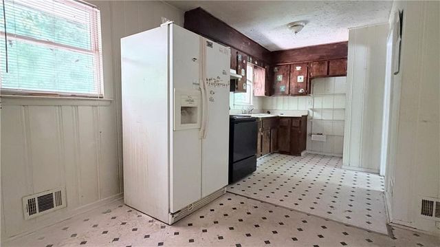 3234 Katomarick Drive SE, Atlanta, GA 30354
