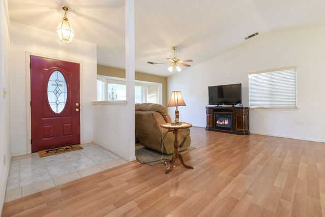 3100 Driftstone Drive, Anderson, CA 96007