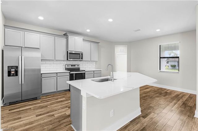 4521 Agualinda BLVD, Cape Coral, FL 33914