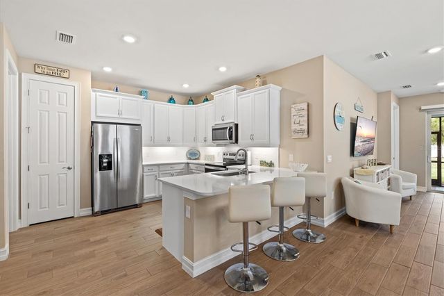 208 IBIZA LOOP, Venice, FL 34292