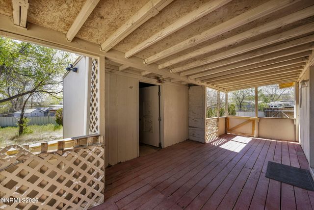150 W 4th Avenue, Sun Valley, NV 89433