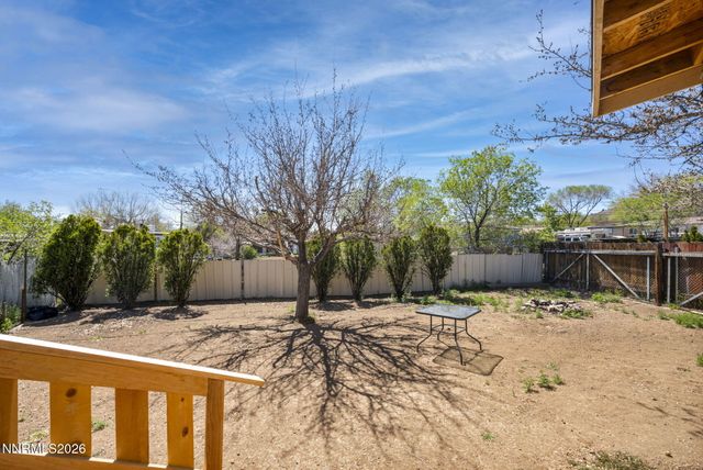 150 W 4th Avenue, Sun Valley, NV 89433