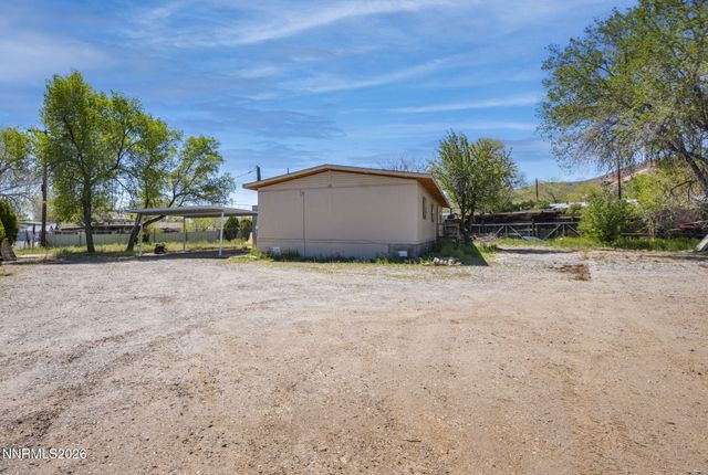 150 W 4th Avenue, Sun Valley, NV 89433
