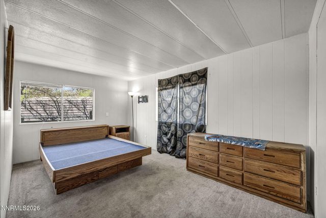 150 W 4th Avenue, Sun Valley, NV 89433