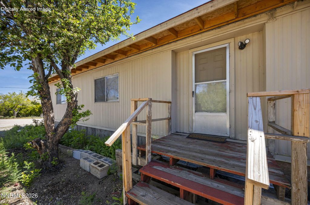 150 W 4th Avenue, Sun Valley, NV 89433