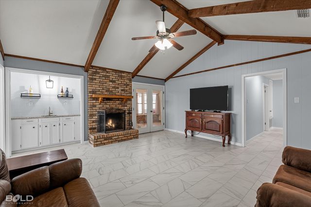 9910 Beaver Creek Drive, Shreveport, LA 71106