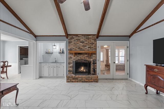 9910 Beaver Creek Drive, Shreveport, LA 71106