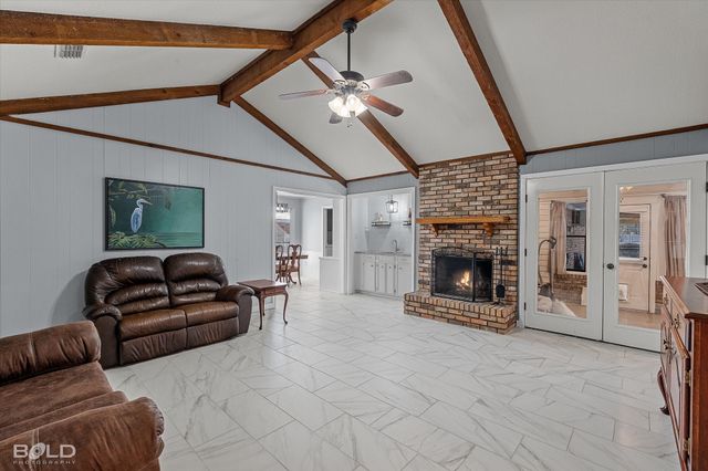 9910 Beaver Creek Drive, Shreveport, LA 71106