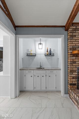 9910 Beaver Creek Drive, Shreveport, LA 71106