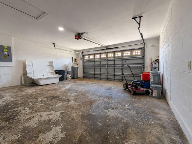628 N DELMONTE COURT, Kissimmee, FL 34758