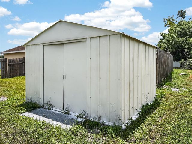 628 N DELMONTE COURT, Kissimmee, FL 34758