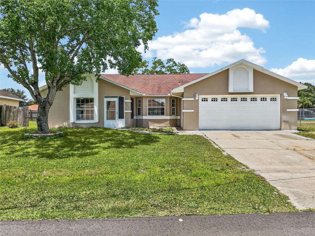 628 N DELMONTE COURT, Kissimmee, FL 34758