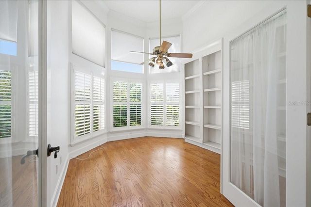 18634 AVENUE CAPRI, Lutz, FL 33558