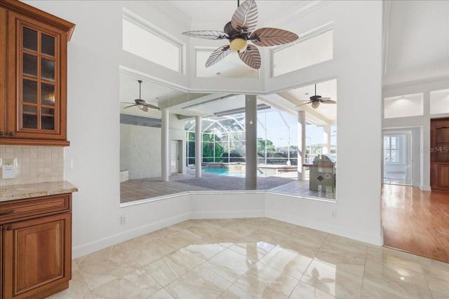 18634 AVENUE CAPRI, Lutz, FL 33558