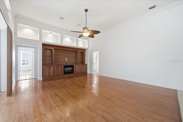 18634 AVENUE CAPRI, Lutz, FL 33558