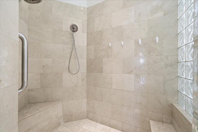 18634 AVENUE CAPRI, Lutz, FL 33558