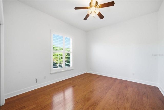 18634 AVENUE CAPRI, Lutz, FL 33558