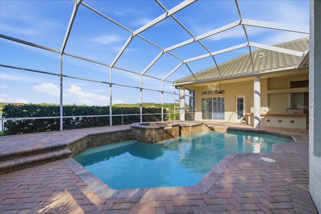 18634 AVENUE CAPRI, Lutz, FL 33558