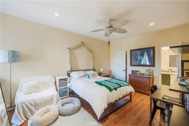 7211 Cozycroft 32, Winnetka, CA 91306