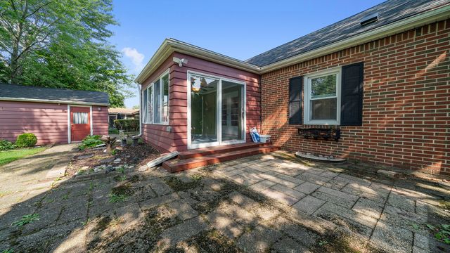 2423 Brendenwood Road, Rockford, IL 61107