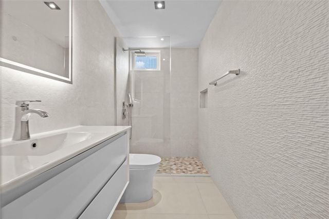 26 WASHINGTON 11A, Condado, PR 00907