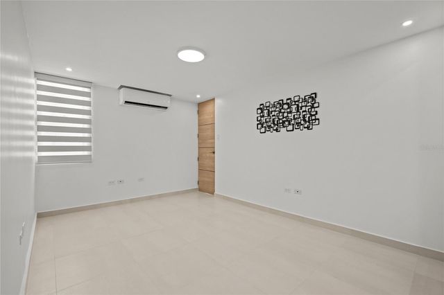 26 WASHINGTON 11A, Condado, PR 00907