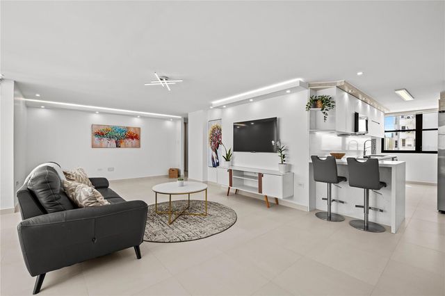 26 WASHINGTON 11A, Condado, PR 00907