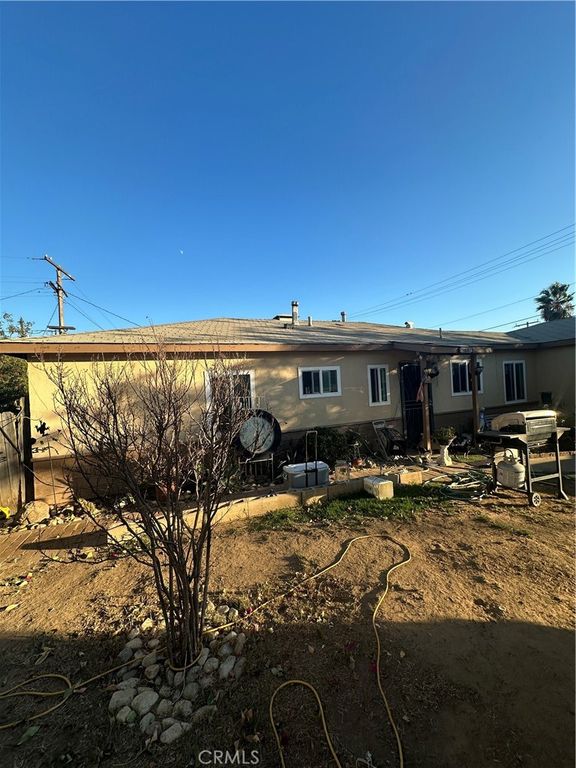 2990 Avalon, Jurupa Valley, CA 92509